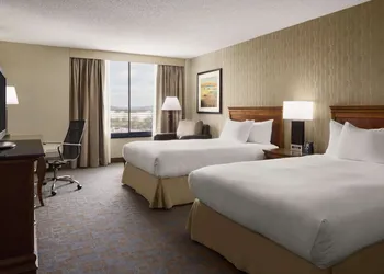 Doubletree by Hilton Somerset Hotel and Conference Center hotel thumbnail 8