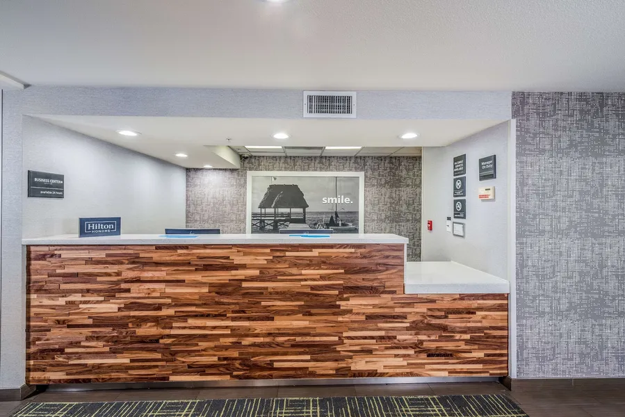 Hampton Inn Oakland-Hayward hotel detail image 2