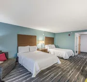 Hampton Inn Oakland-Hayward hotel detail image 7