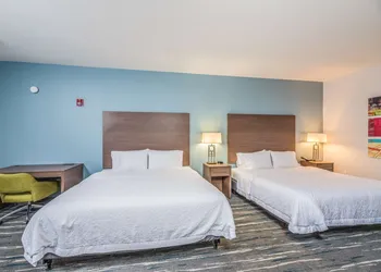 Hampton Inn Oakland-Hayward hotel thumbnail 8