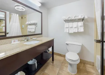 Comfort Inn Chattanooga Downtown Southside hotel thumbnail 8
