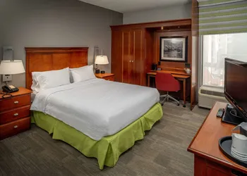 Hampton Inn Charleston-Downtown hotel thumbnail 8