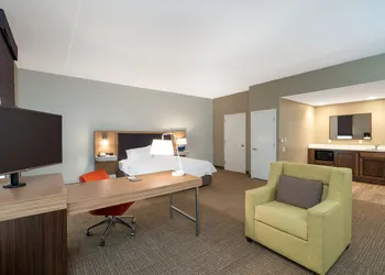 Hampton Inn Madison Huntsville Airport hotel thumbnail 8