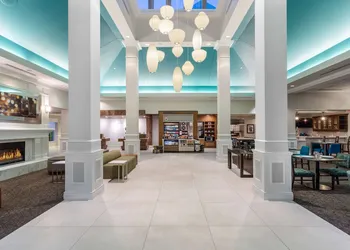 Hilton Garden Inn Islip/MacArthur Airport hotel thumbnail 3