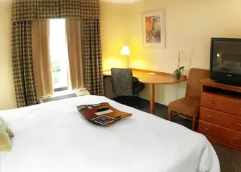 Hampton Inn Jacksonville hotel thumbnail 6