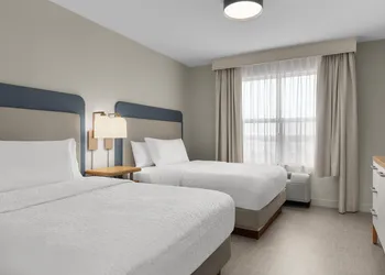 Homewood Suites by Hilton Burlington hotel thumbnail 7
