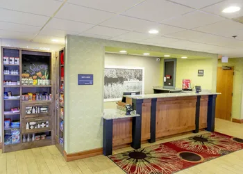 Hampton Inn Wooster hotel thumbnail 2