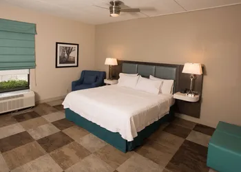 Hampton Inn Wooster hotel thumbnail 7