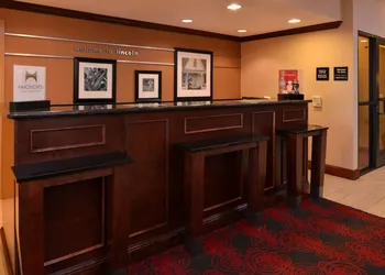 Hampton Inn by Hilton Lincoln hotel thumbnail 2