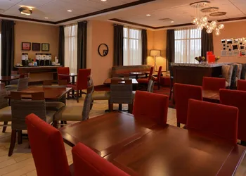 Hampton Inn by Hilton Lincoln hotel thumbnail 4