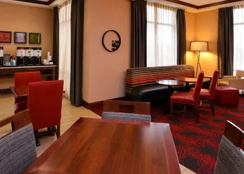 Hampton Inn by Hilton Lincoln hotel thumbnail 5