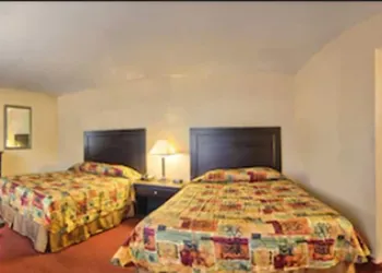Relax Inn And Suites hotel thumbnail 8
