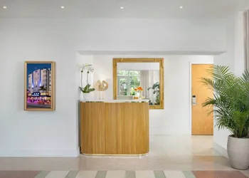 Park Central South Beach hotel thumbnail 4