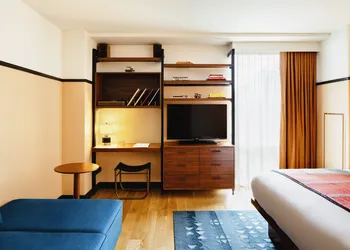 Eaton DC hotel thumbnail 8
