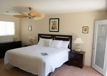 Sea Mountain Inn Nude Resort and Spa - Adults Only hotel thumbnail 2
