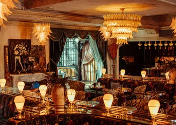 Lafayette Hotel & Club hotel thumbnail 4