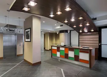 Hampton Inn Manhattan-Chelsea hotel thumbnail 3