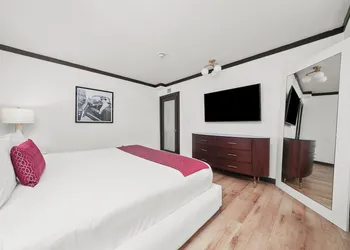 Metropole Suites South Beach hotel thumbnail 8