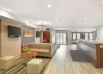Best Western Plus Fairfield Hotel hotel thumbnail 2