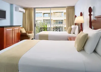 Ewa Hotel Waikiki hotel thumbnail 8