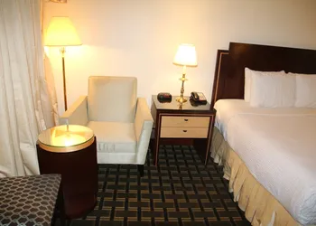 Bedford Plaza Hotel - Boston hotel thumbnail 5