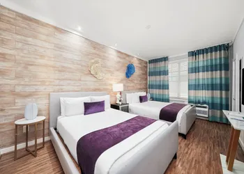 Hotel Shelley hotel thumbnail 2