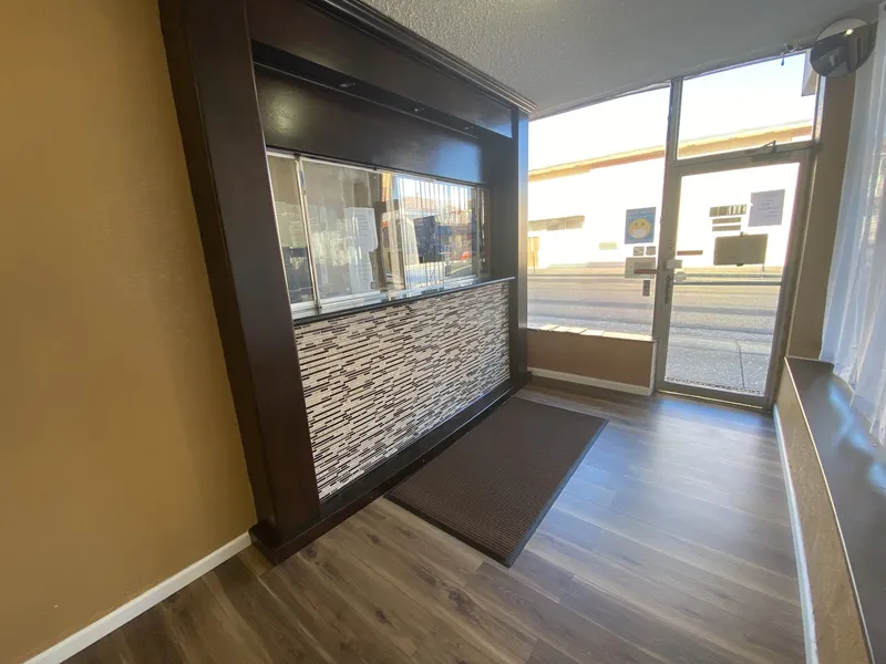 Red Carpet Inn & Suites hotel detail image 2