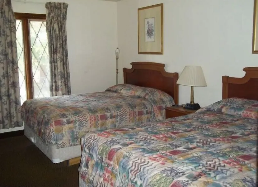 Budget Inn & Suites hotel detail image 2
