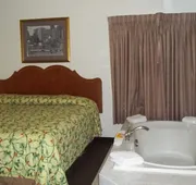 Budget Inn & Suites hotel detail image 4