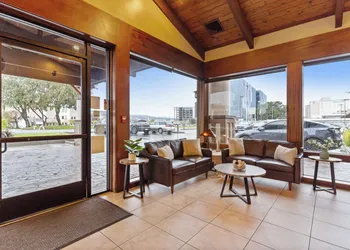 Vagabond Inn Executive San Francisco Airport hotel thumbnail 8