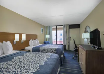 Days Inn by Wyndham Newark Wilmington hotel thumbnail 7