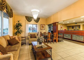 Quality Inn Near China Lake Naval Station hotel thumbnail 3