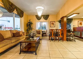 Quality Inn Near China Lake Naval Station hotel thumbnail 6