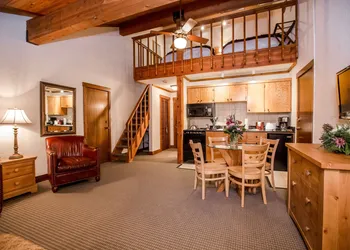 Kandahar Lodge at Whitefish Mountain Resort hotel thumbnail 8