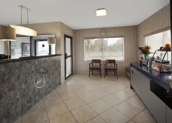 Stay Inn Express Toronto hotel thumbnail 4