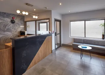 Stay Inn Express Toronto hotel thumbnail 7