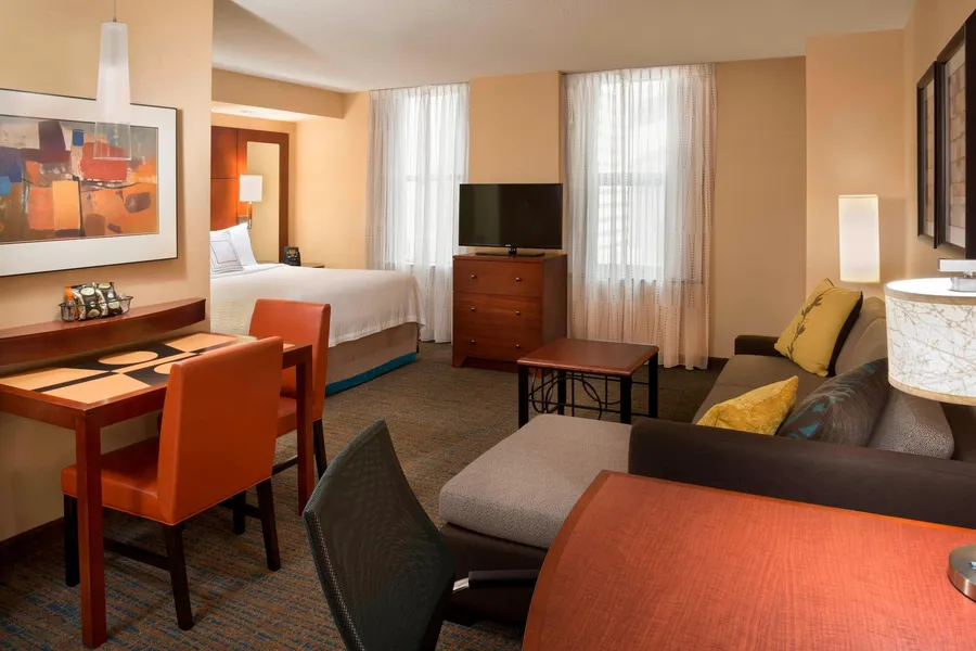 Residence Inn by Marriott Toronto Downtown / Entertainment District hotel detail image 6