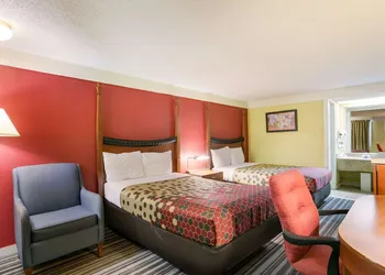 Econo Lodge Frederick I-70 hotel thumbnail 5