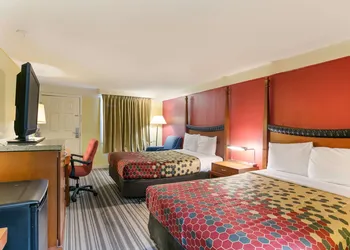 Econo Lodge Frederick I-70 hotel thumbnail 6