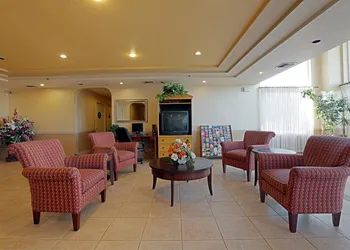 Baymont by Wyndham Manteca hotel thumbnail 2