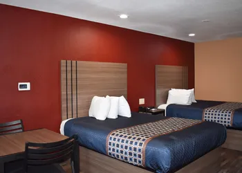 Baymont by Wyndham Manteca hotel thumbnail 6