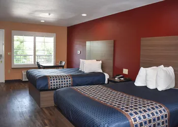 Baymont by Wyndham Manteca hotel thumbnail 7