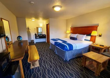 Pier Blue Inn Old Saybrook - Essex hotel thumbnail 3