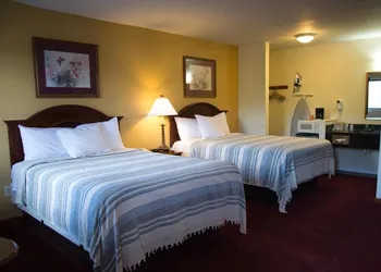 Pier Blue Inn Old Saybrook - Essex hotel thumbnail 4