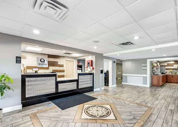 Quality Inn Clarksville - Exit 11 hotel thumbnail 2