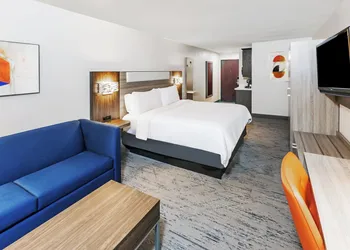 Holiday Inn Express Hotel & Suites Dumas by IHG hotel thumbnail 6