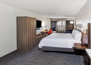 Holiday Inn Express Hotel & Suites Dumas by IHG hotel thumbnail 7