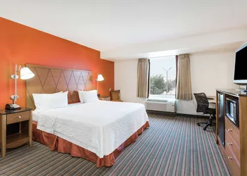 Hampton Inn Petersburg-Southpark Mall hotel thumbnail 8