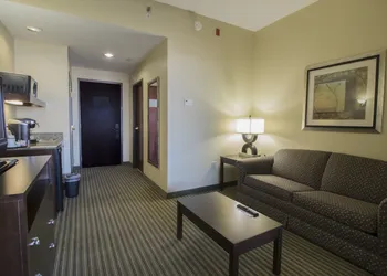 Holiday Inn Jackson Southeast - Pearl by IHG hotel thumbnail 3