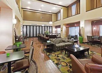 Hampton Inn and Suites Dumas hotel thumbnail 2